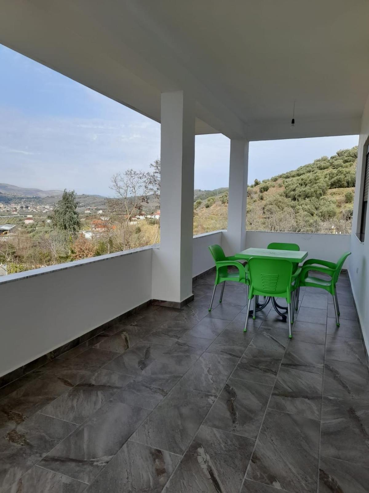 Villa Besart Berati Exterior foto